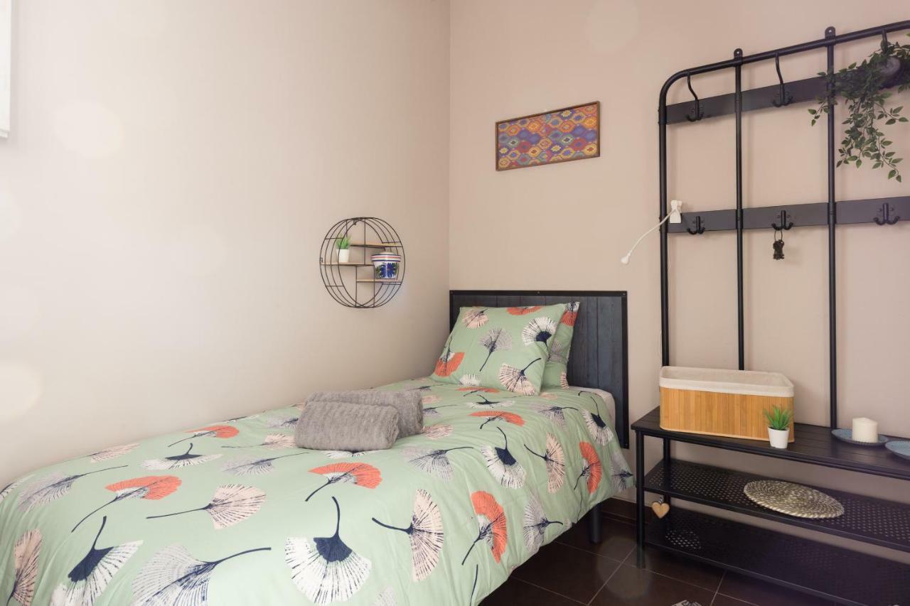 Friendly Family Poble-Sec Apartment บาร์เซโลนา ภายนอก รูปภาพ